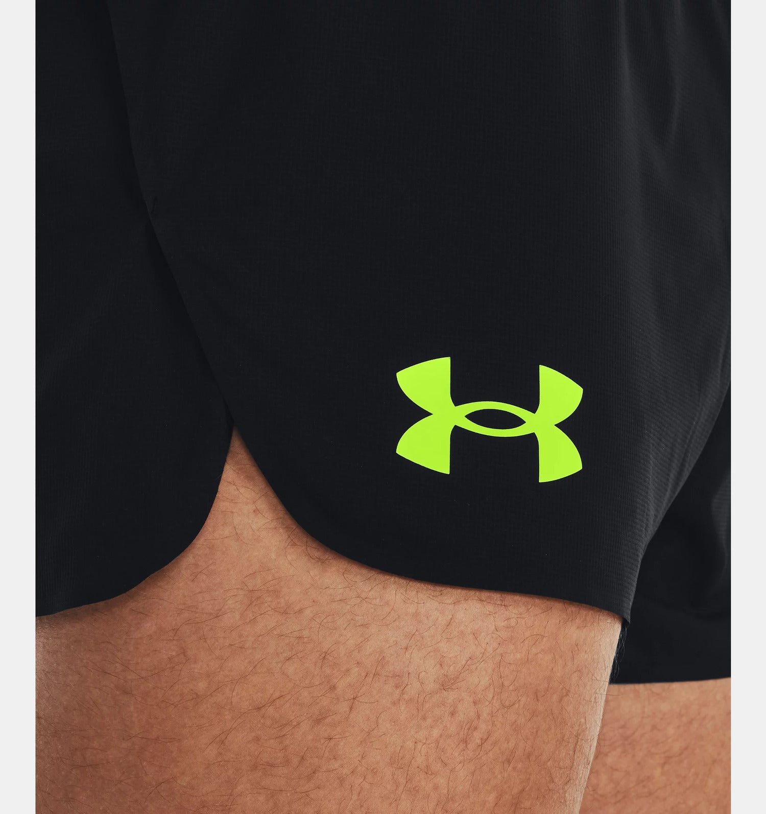 Under Armour Pantaloni Corti Short Lighter Than Air Uomo