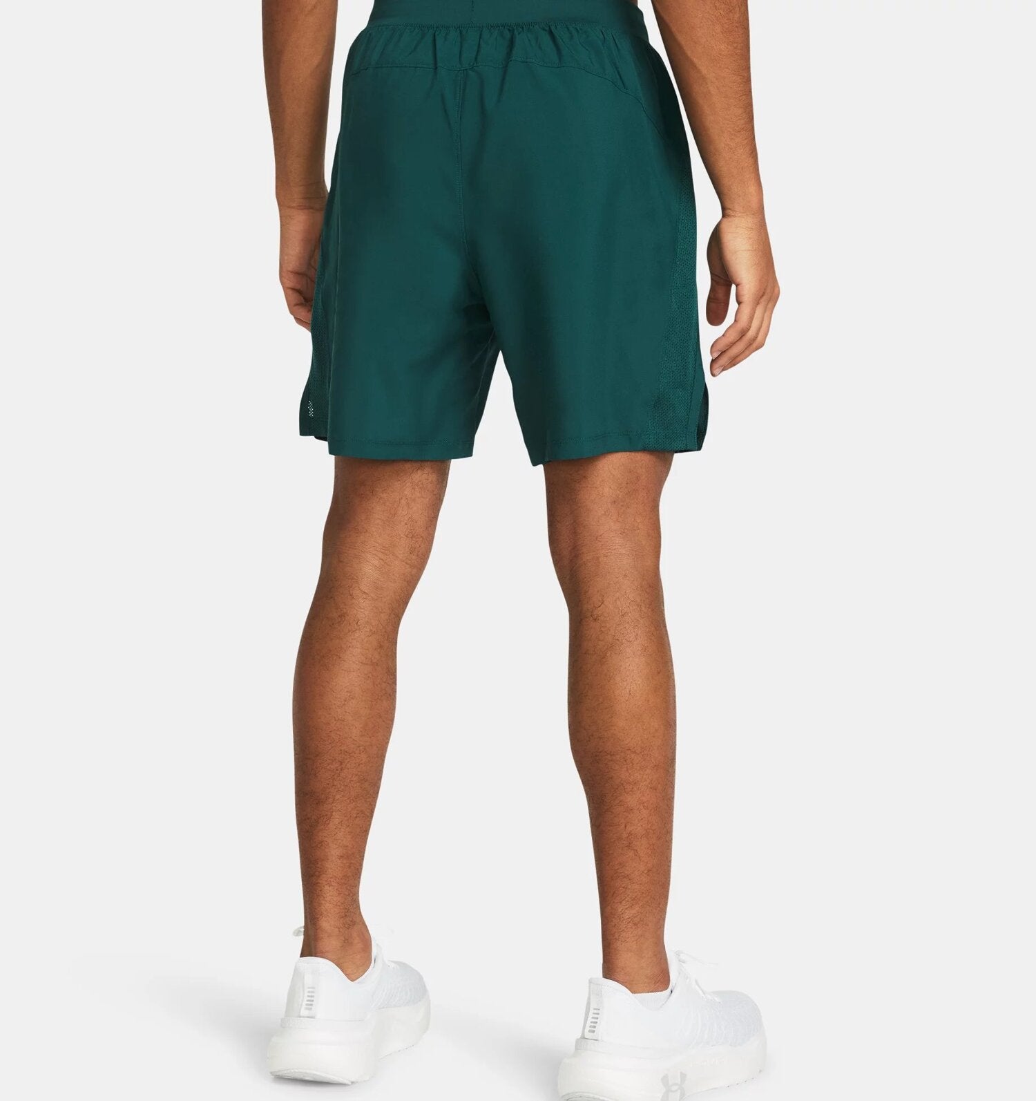 UA LAUNCH 7 SHORT
