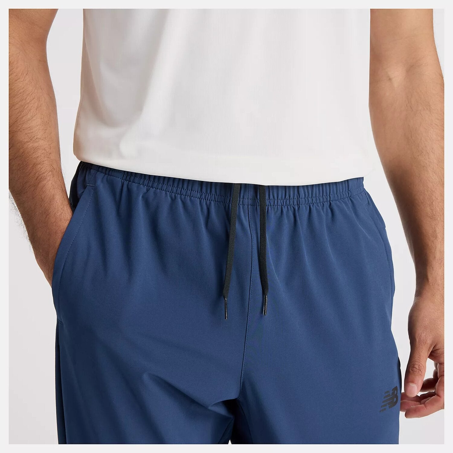 ACTIVE STRETCH WOVEN SLIM PANT
