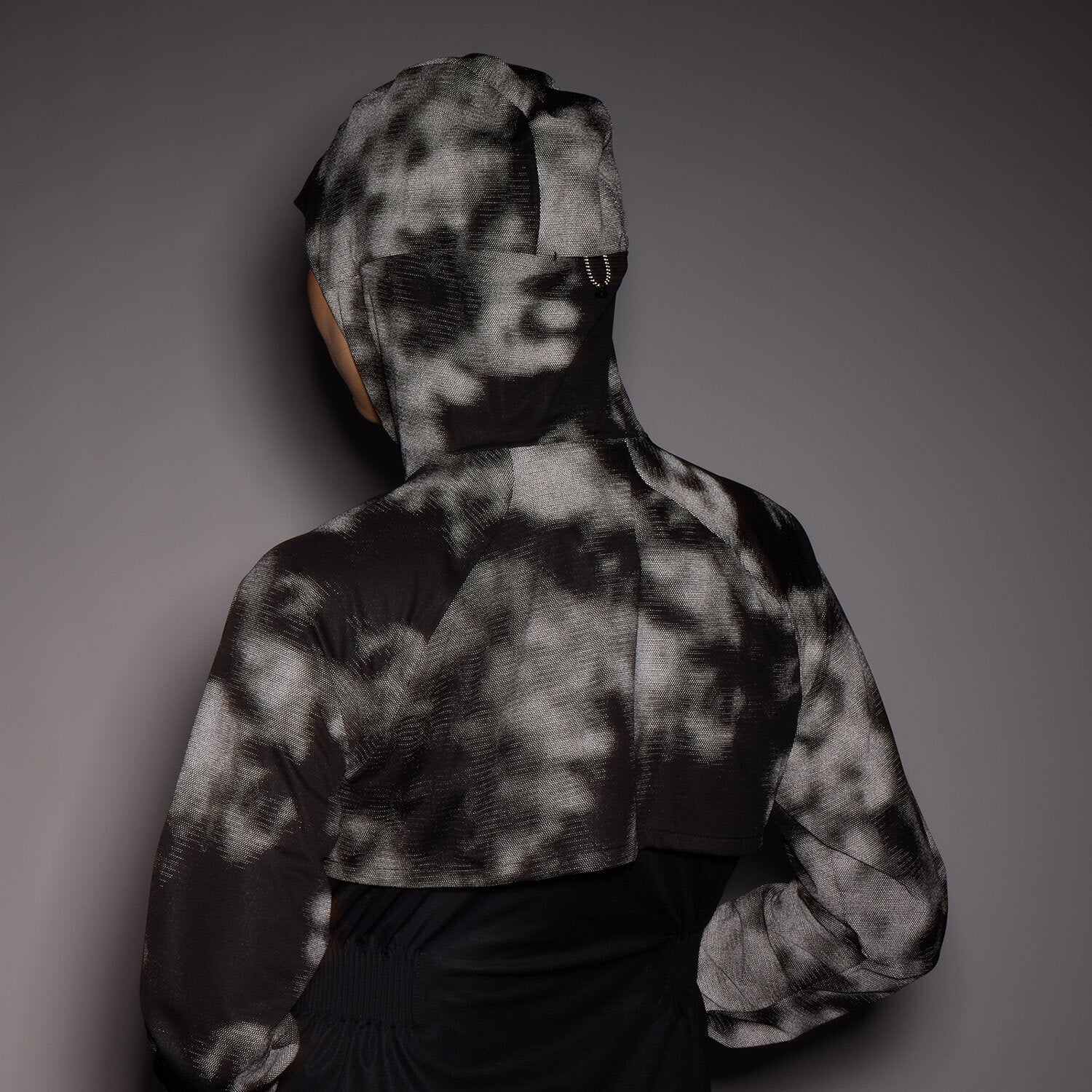 REFLECTIVE WOVEN JACKET
