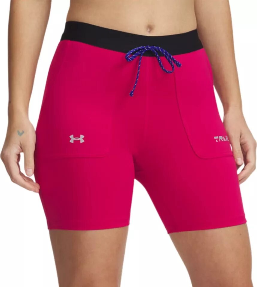 UA TRAIL RUN FITTED SHORT