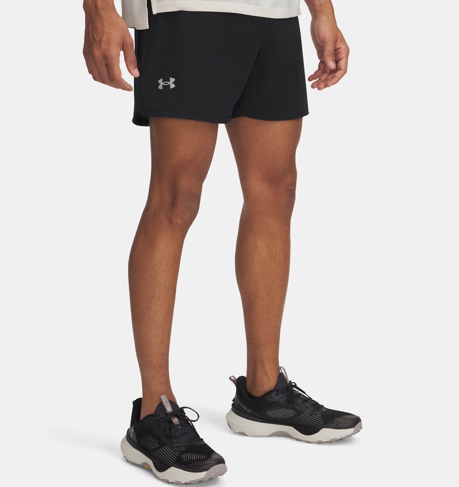 UA TRAIL RUN LAUNCH SHORTS